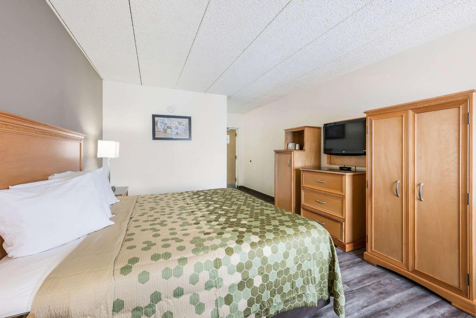 Econo Lodge Quakertown Esterno foto